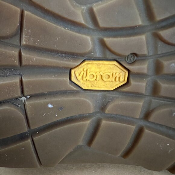 Chaco Ws slip-on shoes, sz 8.5, brown leather w/chaco strap - Picture 13 of 13